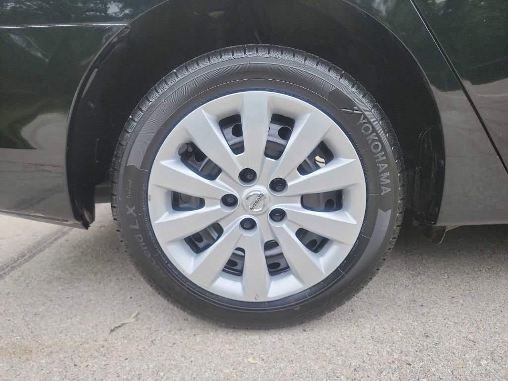 Used 2019 Nissan Sentra S FWD image 10