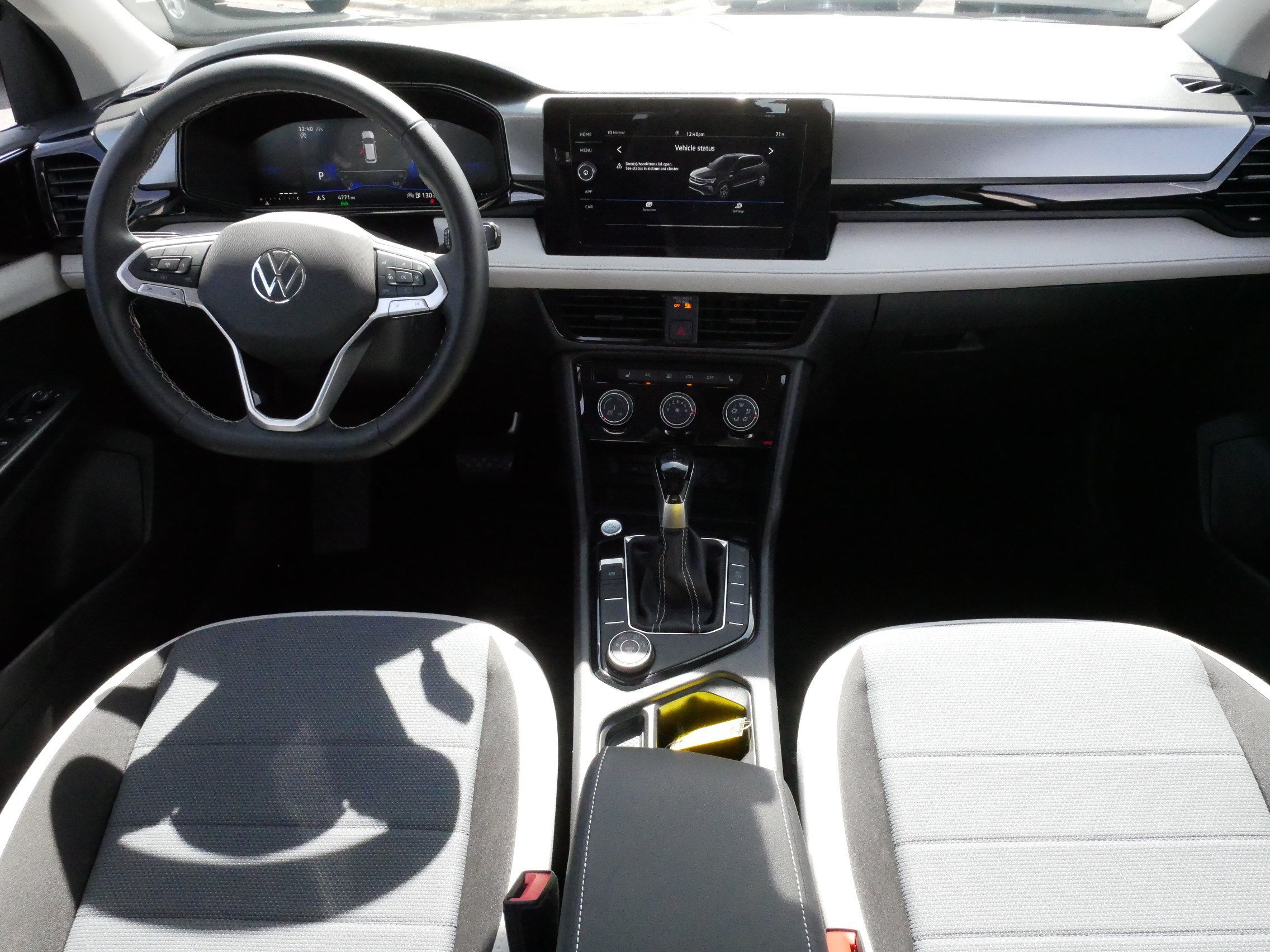 Certified 2025 Volkswagen Taos S AWD/4WD image 10
