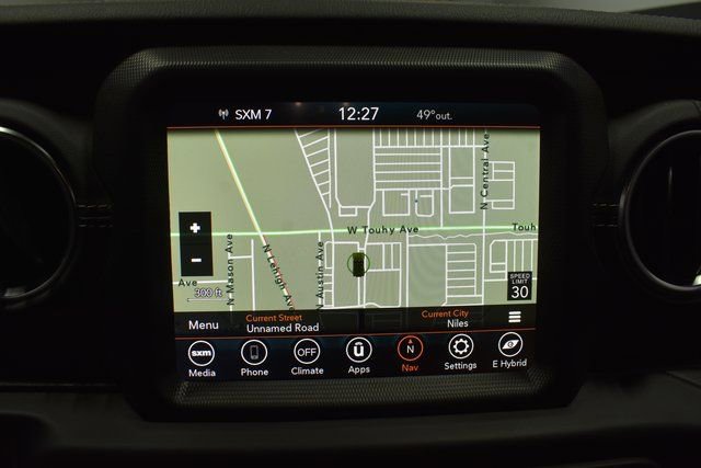 Used 2022 Jeep Wrangler Unlimited Sahara w/ Cold Weather Group image 24