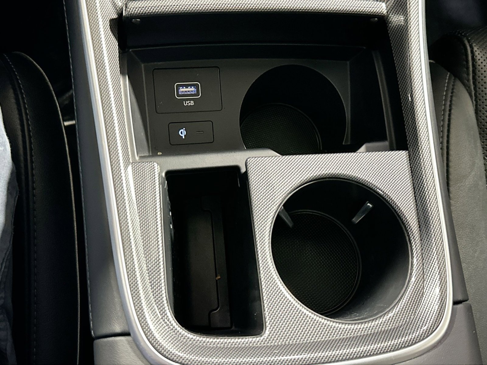 Used 2022 Hyundai Santa Fe Limited image 30