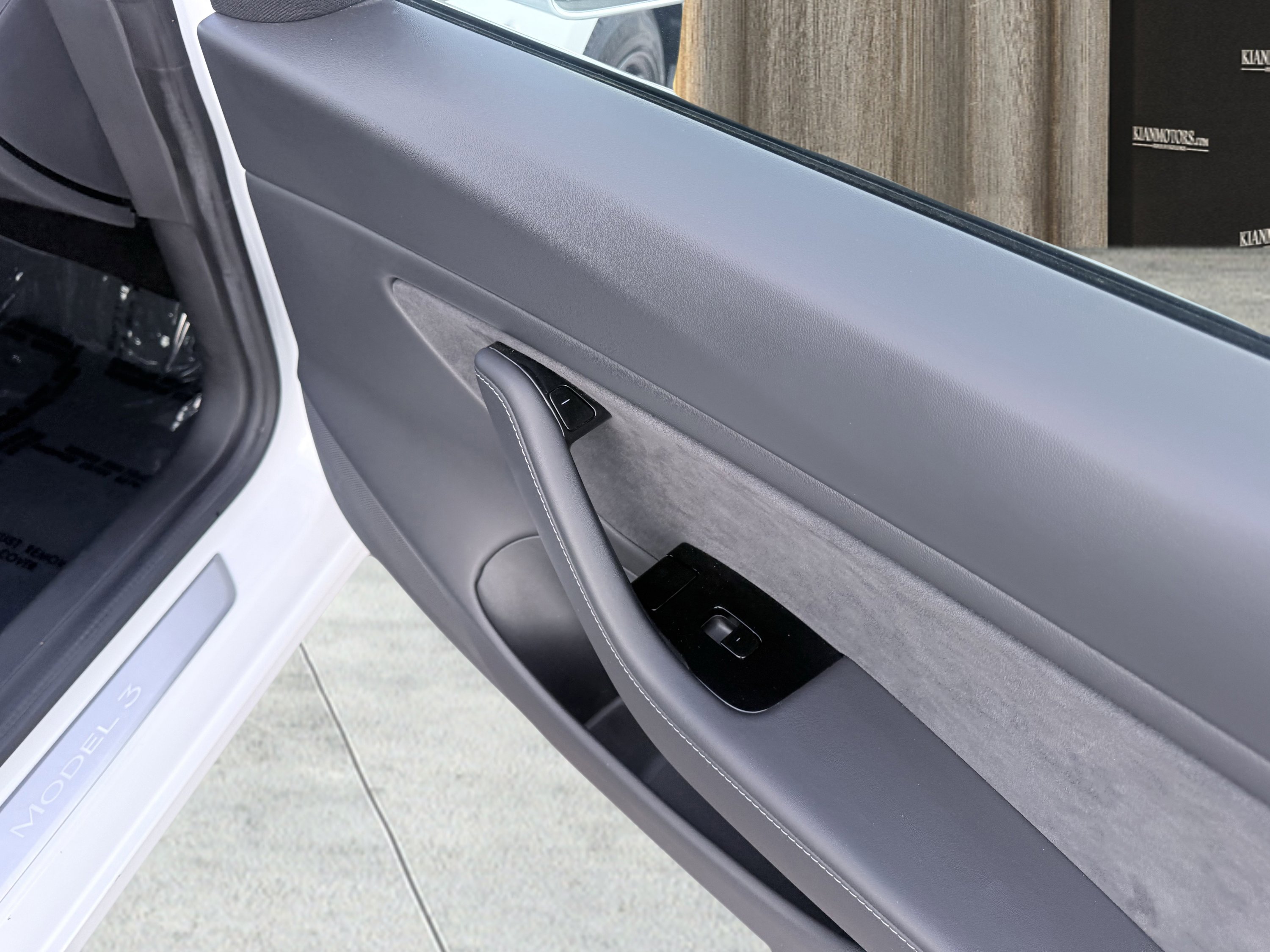 Used 2020 Tesla Model 3 Long Range image 43