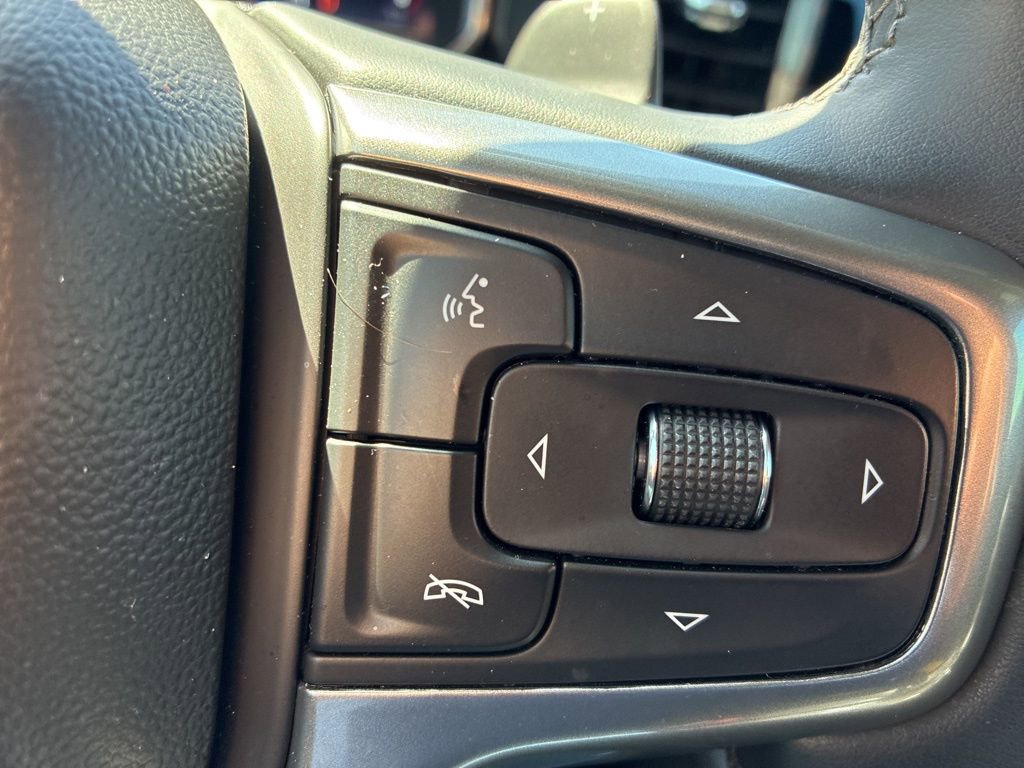 Used 2023 Chevrolet Silverado 1500 LTZ image 22