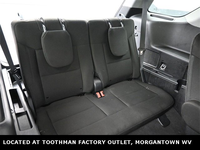 Used 2023 Ford Explorer XLT image 9