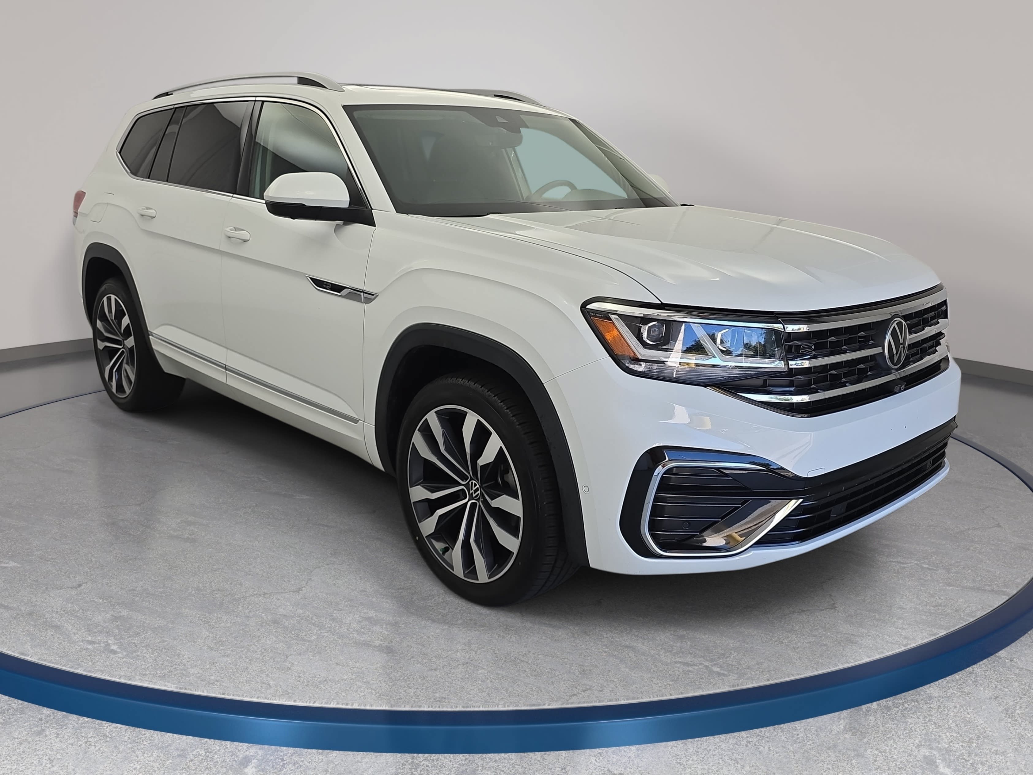 Used 2021 Volkswagen Atlas SEL Premium AWD/4WD image 3