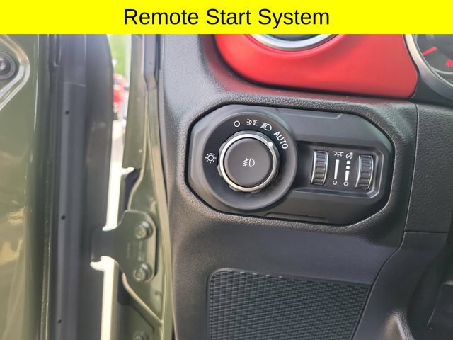Used 2022 Jeep Wrangler Rubicon AWD/4WD image 19