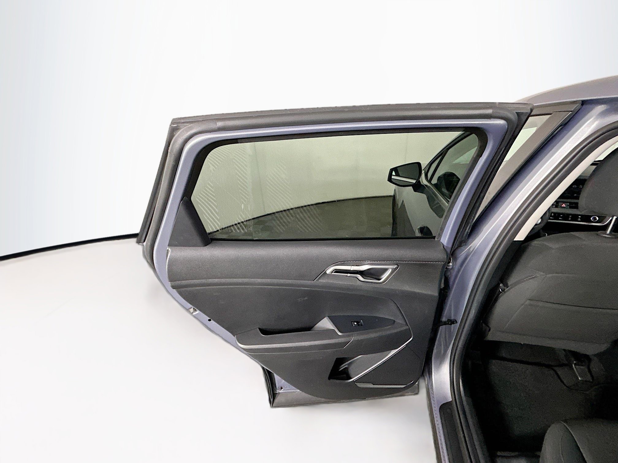 Used 2025 Kia Sportage LX image 26