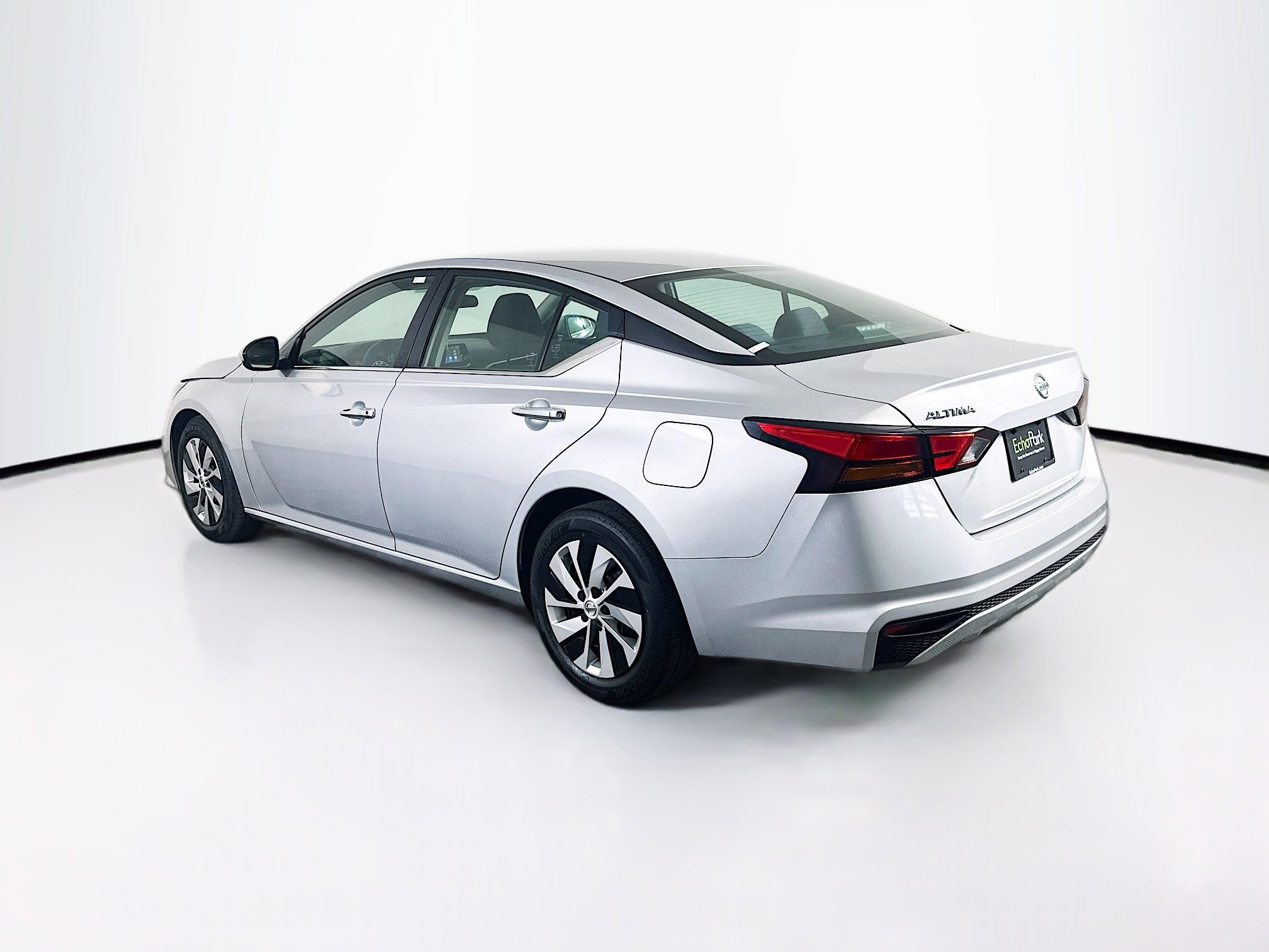 Used 2022 Nissan Altima 2.5 S image 5