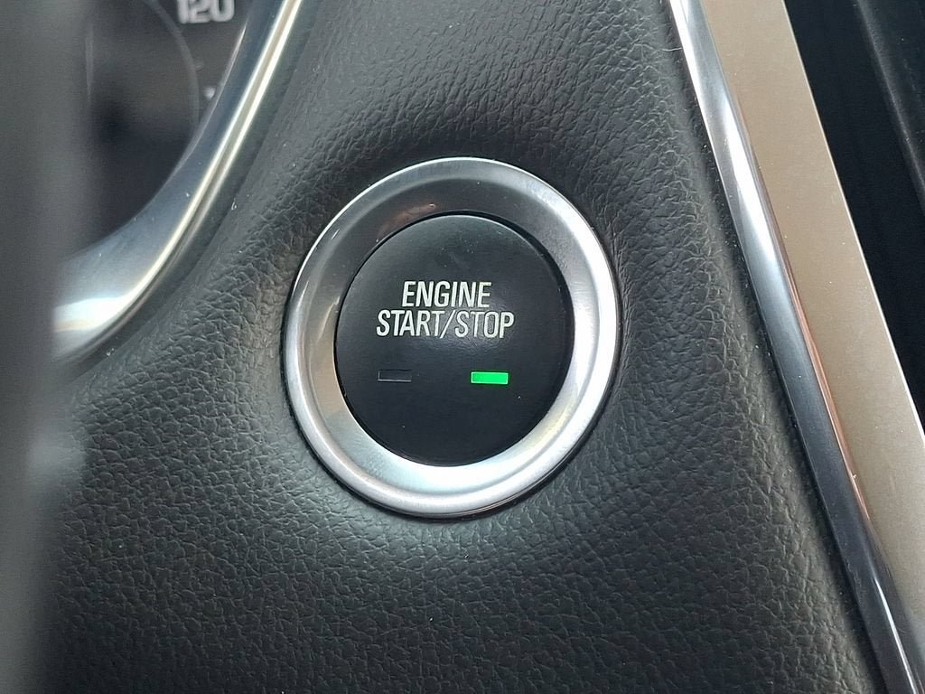 Certified 2020 Chevrolet Traverse LT FWD image 24