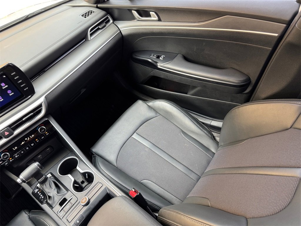 Used 2022 Kia K5 GT-Line image 17