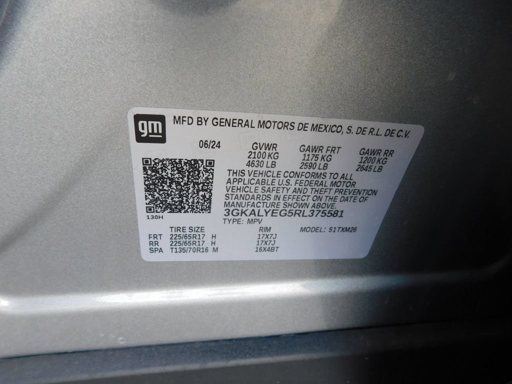 Certified 2024 GMC Terrain AT4 w/ Tech Package AWD/4WD image 12