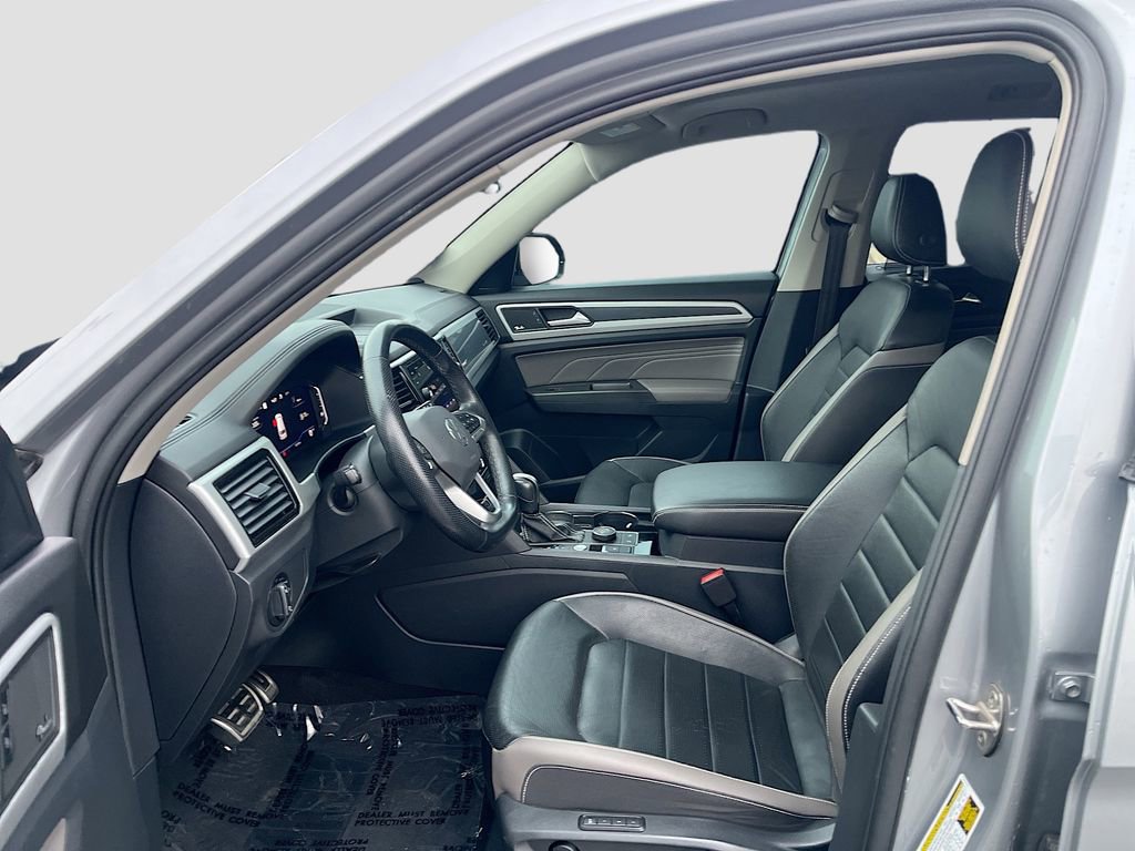 Used 2022 Volkswagen Atlas SEL Premium image 22