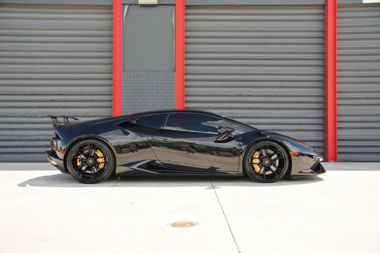 Used 2016 Lamborghini Huracan LP 610-4 AWD/4WD image 7