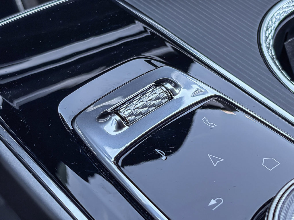Used 2025 Cadillac Lyriq Luxury AWD/4WD image 27