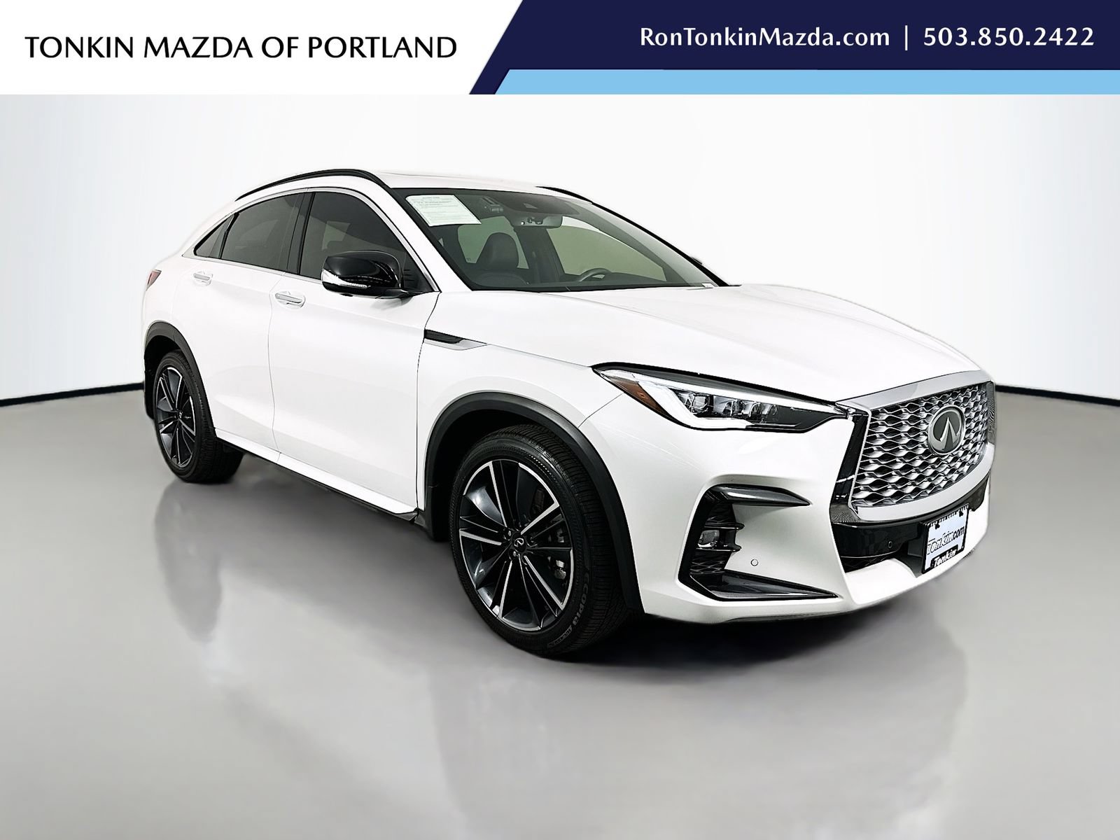 Used 2025 INFINITI QX55 Essential AWD/4WD image 1