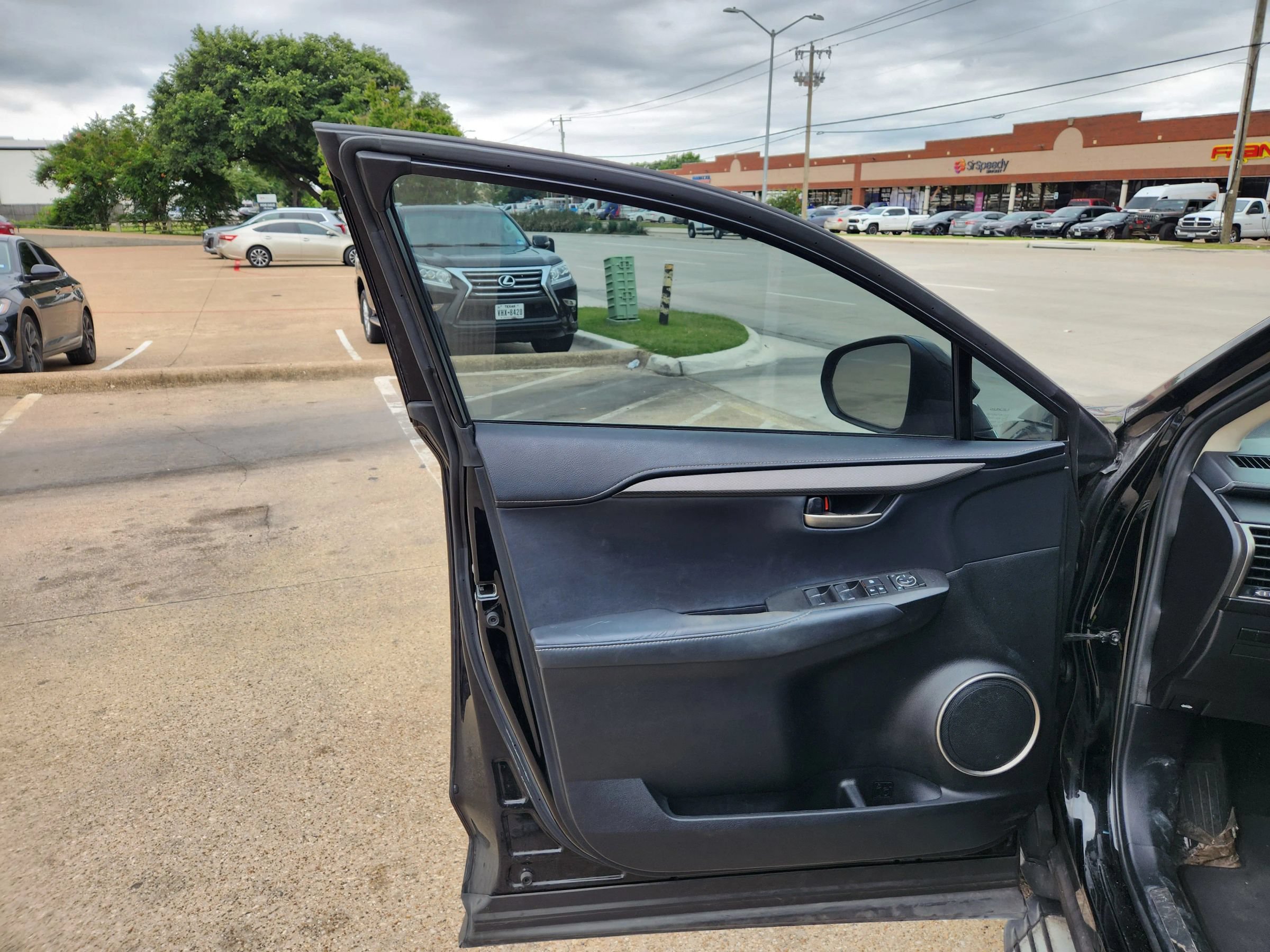 Used 2017 Lexus NX 200t FWD image 9