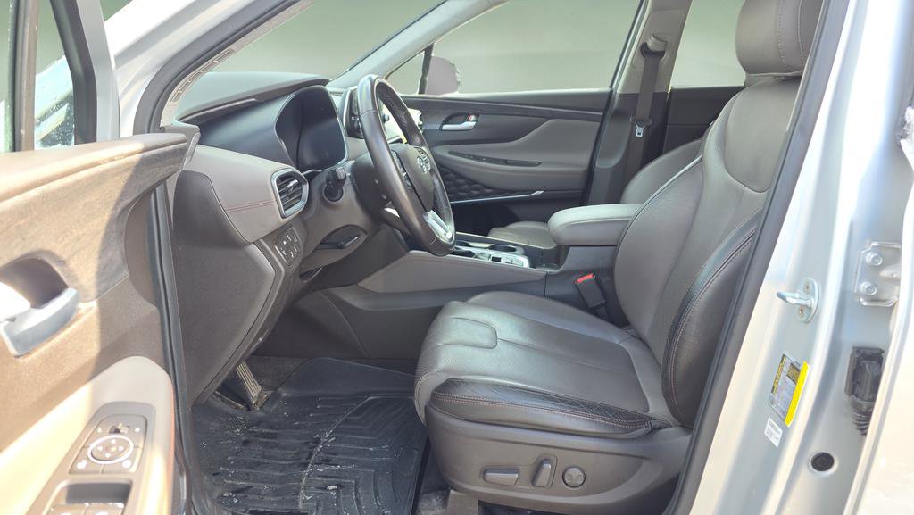 Used 2019 Hyundai Santa Fe Limited image 11