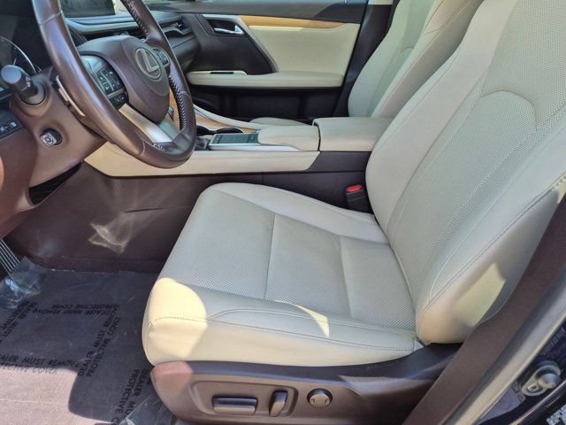 Used 2020 Lexus RX 350L Premium w/ Premium Package AWD/4WD image 9