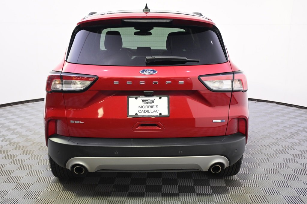 Used 2020 Ford Escape SEL image 5