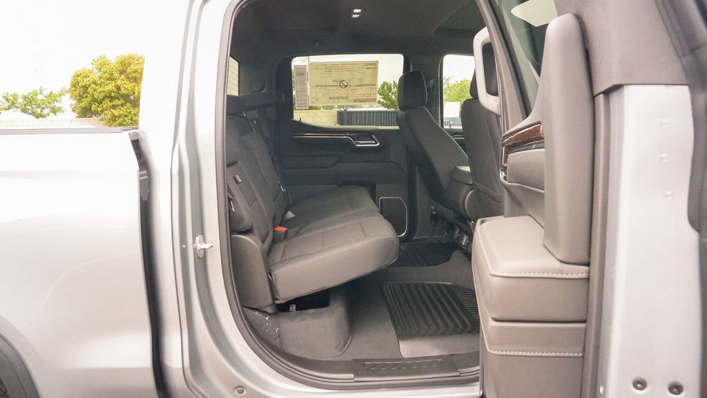 New 2026 GMC Sierra 1500 Elevation image 14
