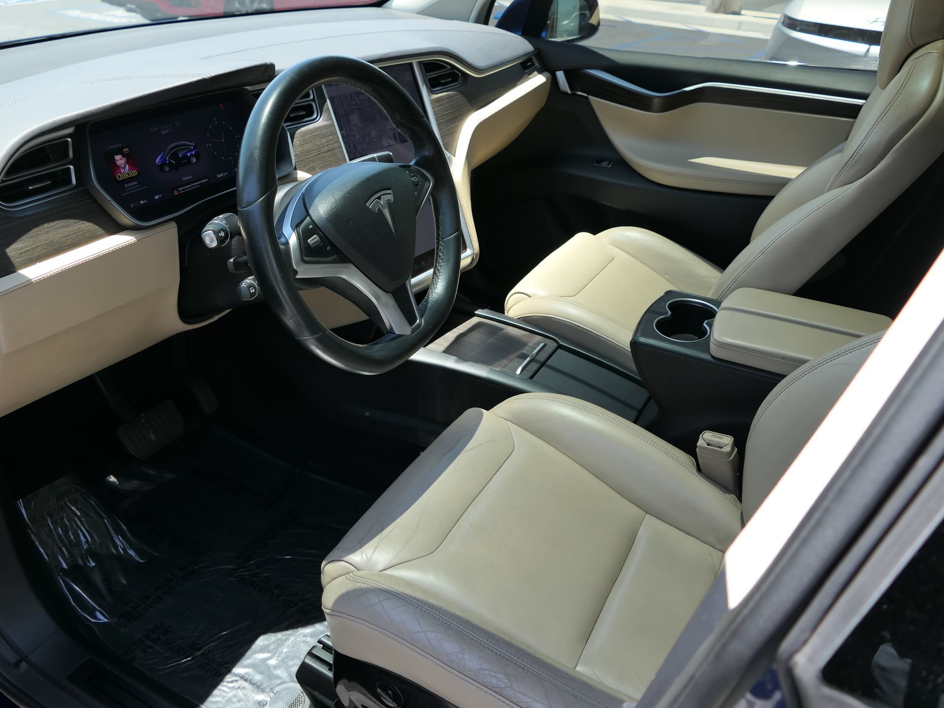 Used 2016 Tesla Model X 90D AWD/4WD image 12