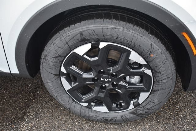 New 2026 Kia Sorento S FWD image 12