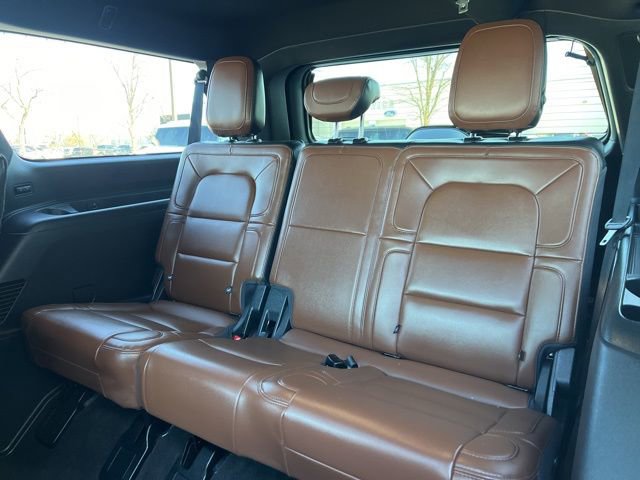 Used 2024 Lincoln Navigator L Reserve image 17