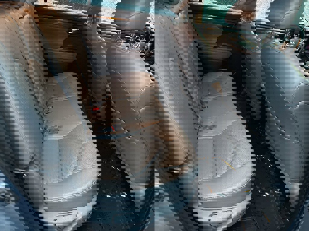 Used 2021 Toyota Highlander Limited image 22