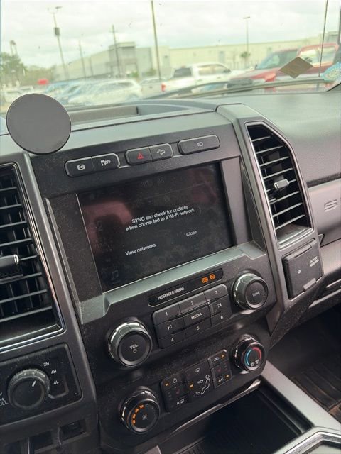 Used 2019 Ford F350 XLT w/ XLT Premium Package image 16