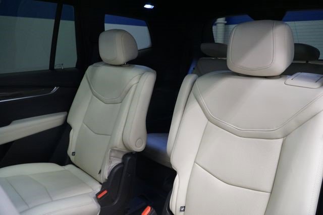 Certified 2023 Cadillac XT6 Sport w/ Technology Package AWD/4WD image 24