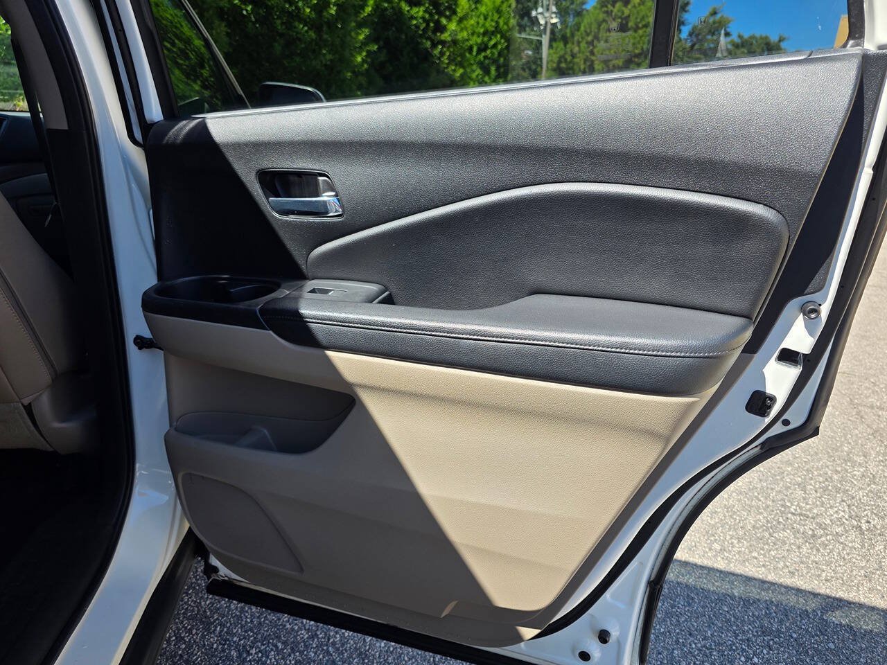 Used 2017 Honda Pilot EX-L image 34