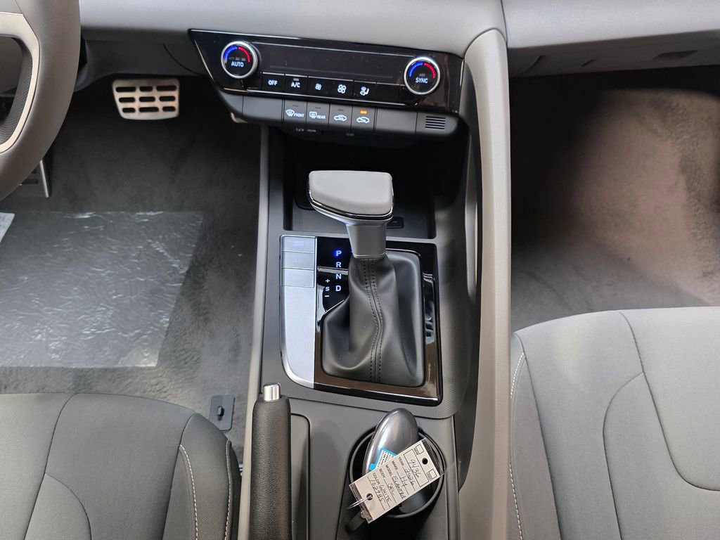 New 2026 Hyundai Elantra Sport FWD image 20