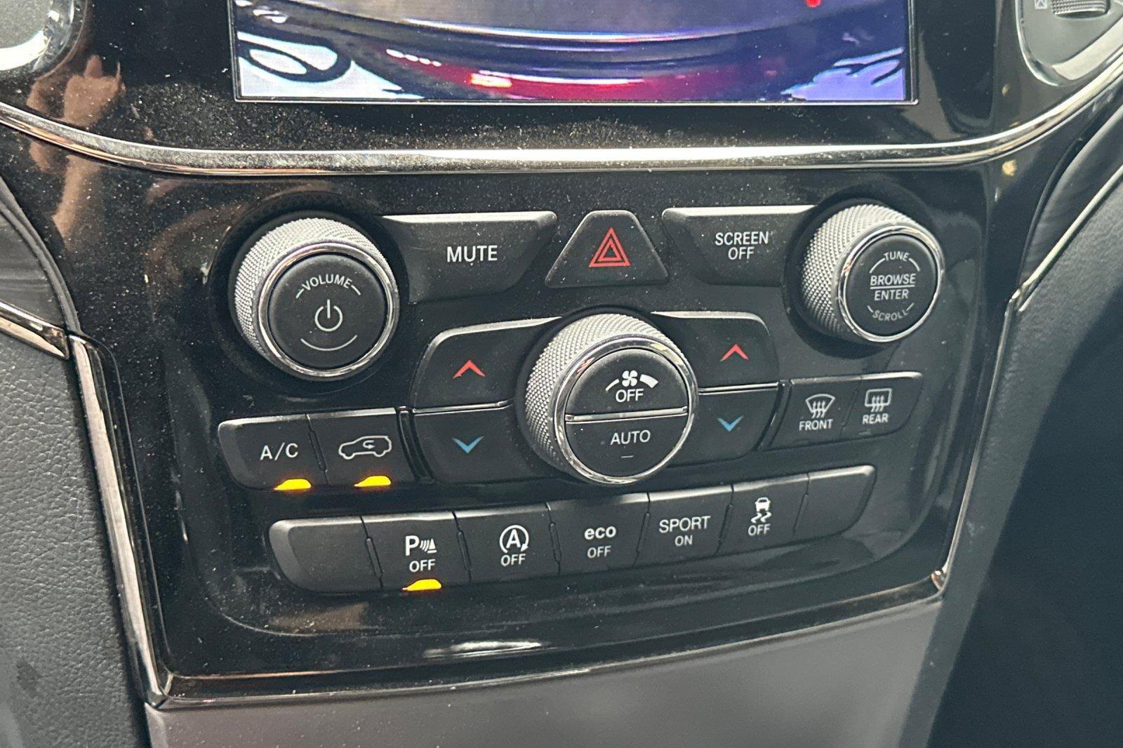 Used 2020 Jeep Grand Cherokee Limited X AWD/4WD image 21