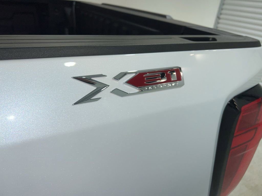 Used 2026 GMC Sierra 1500 SLT w/ SLT Premium Plus Package image 31