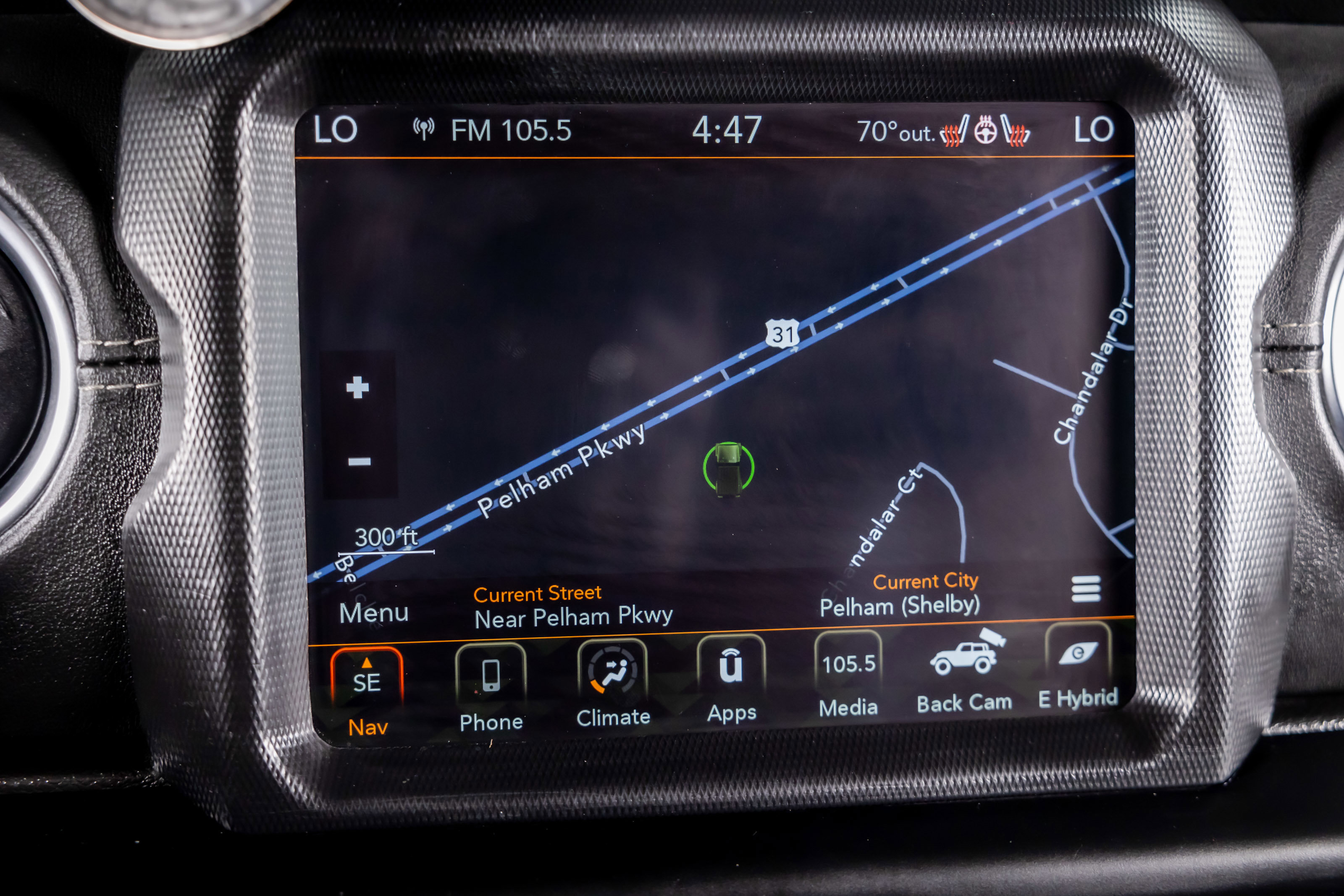 Used 2021 Jeep Wrangler Unlimited Sahara w/ Cold Weather Group AWD/4WD image 15