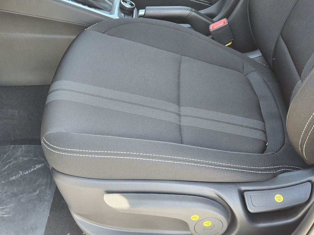 New 2026 Hyundai Venue SEL FWD image 23