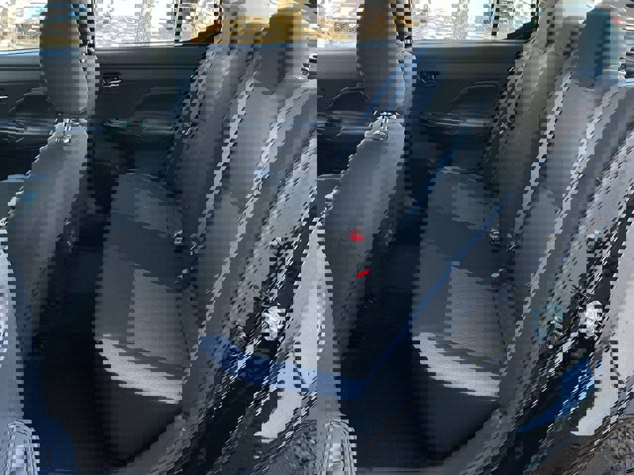 Used 2025 Nissan Versa SV w/ Trunk Package image 15