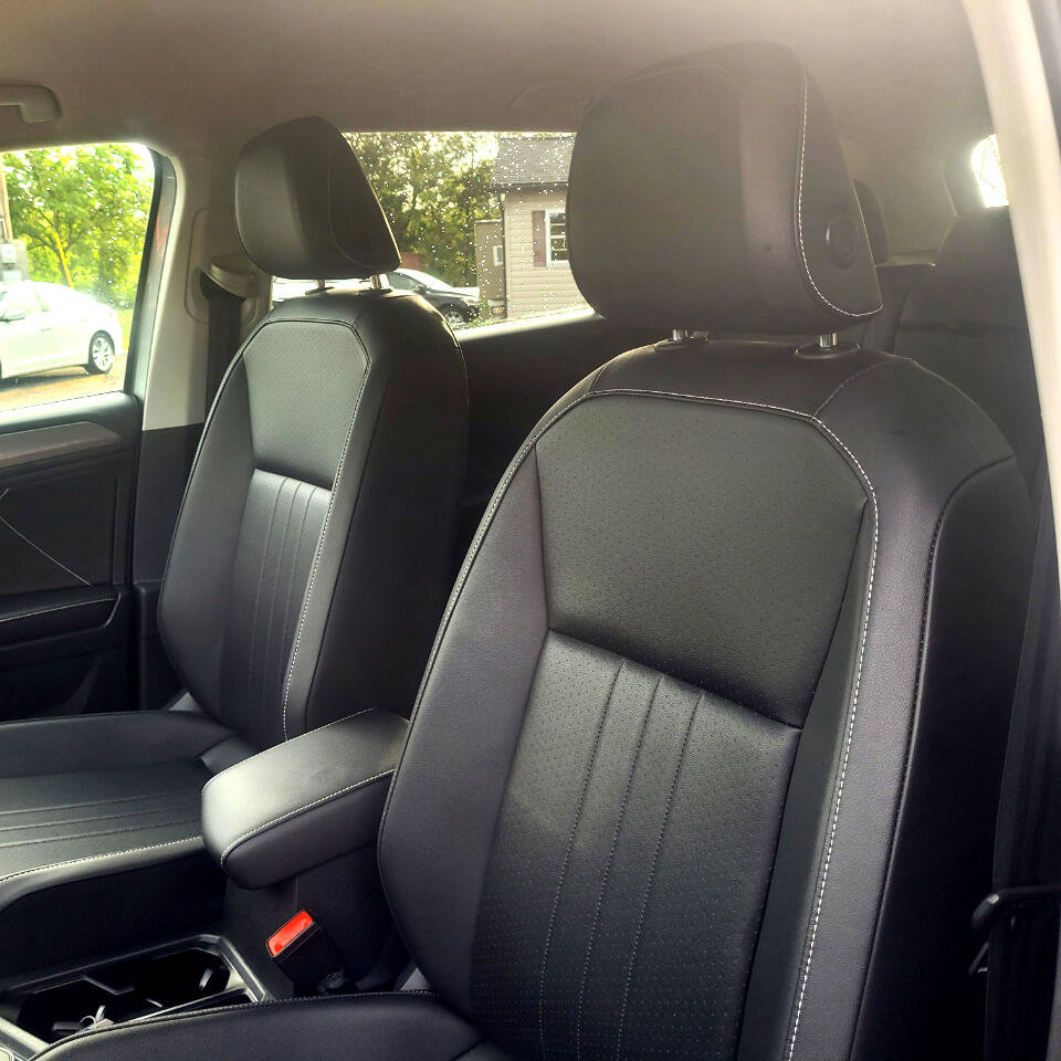 Used 2022 Volkswagen Tiguan SE image 13