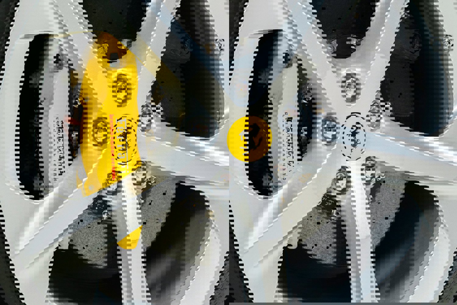 Certified 2025 Ferrari 12Cilindri image 36