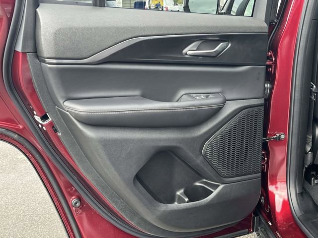 New 2025 Jeep Grand Cherokee Laredo X w/ Luxury Tech Group I image 13