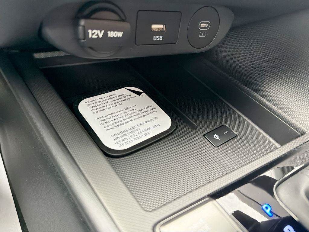 New 2026 Hyundai Elantra Sport FWD image 25