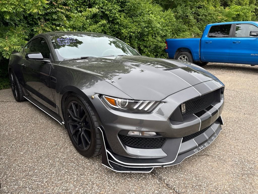 Used 2017 Ford Mustang Shelby GT350 w/ Electronics Package RWD image 3