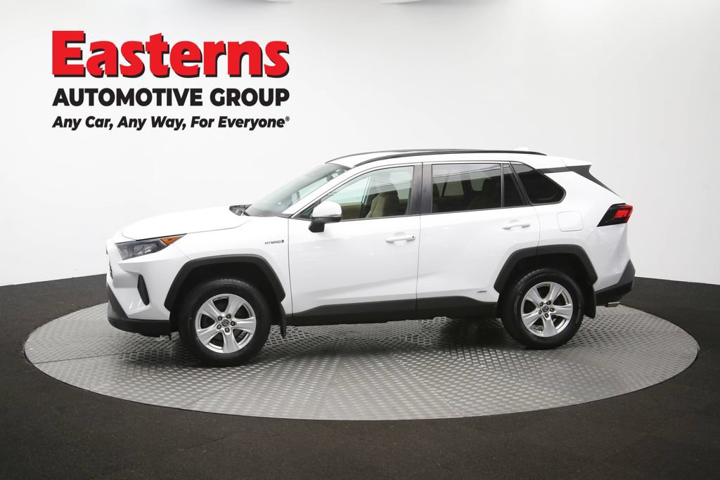 Used 2021 Toyota RAV4 LE w/ Carpet Mat Package (TMS) AWD/4WD image 60