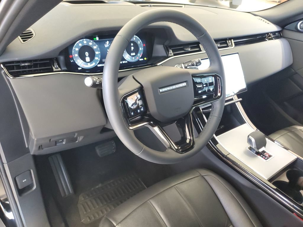Used 2025 Land Rover Range Rover Evoque S AWD/4WD image 14