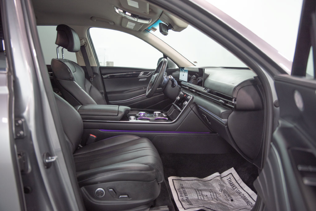 Used 2025 Genesis GV80 2.5T Standard AWD/4WD image 19