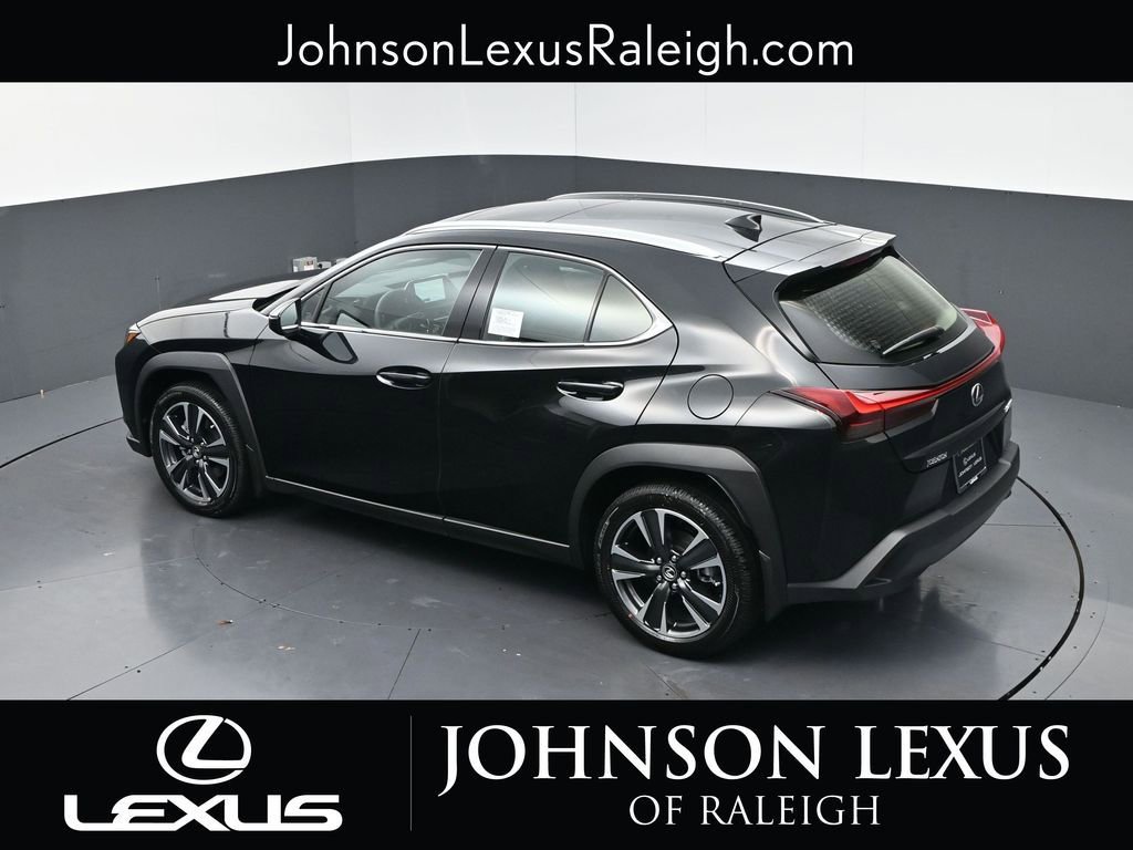 New 2026 Lexus UX 300h FWD image 25
