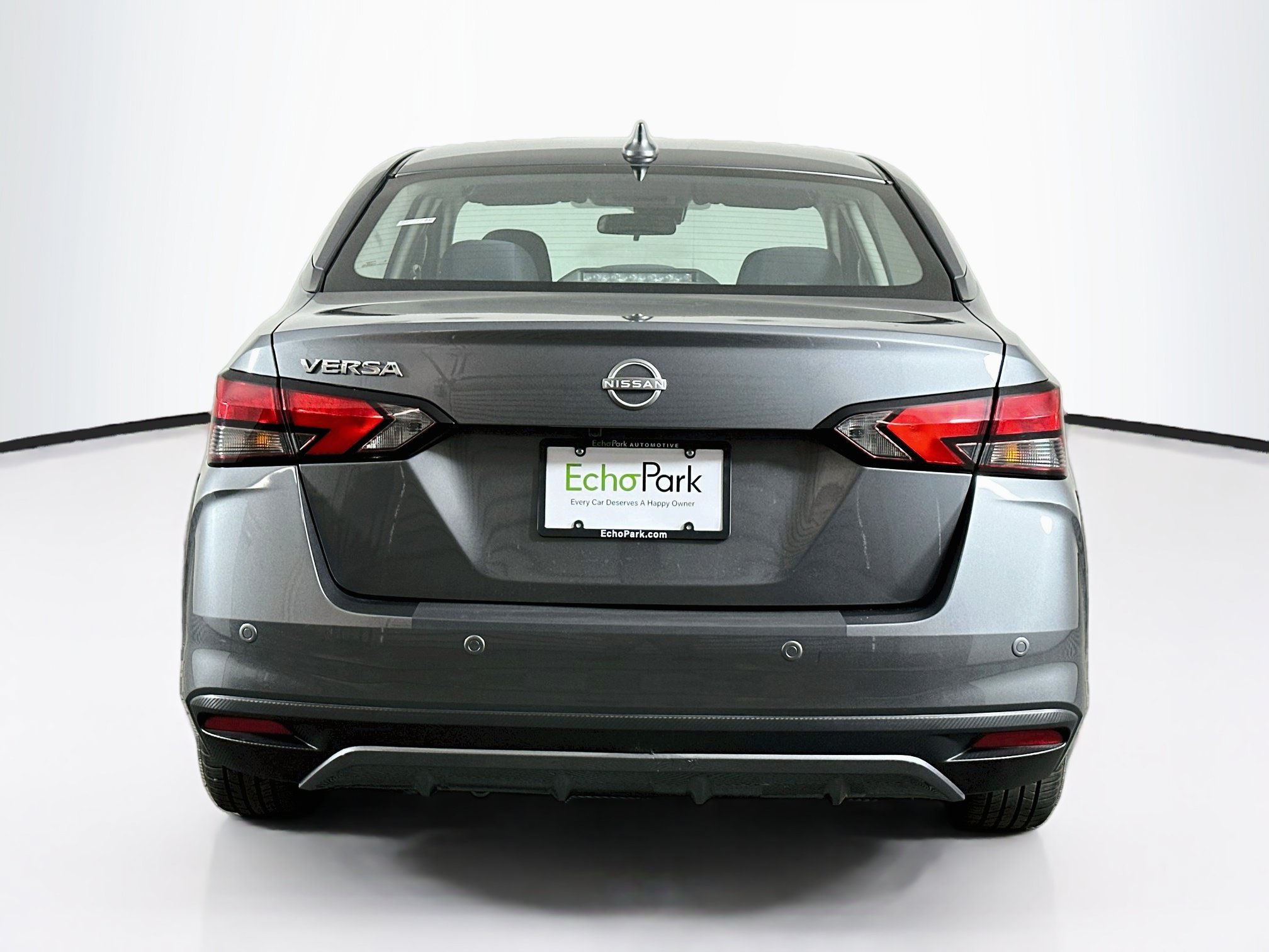 Used 2025 Nissan Versa SV FWD image 7