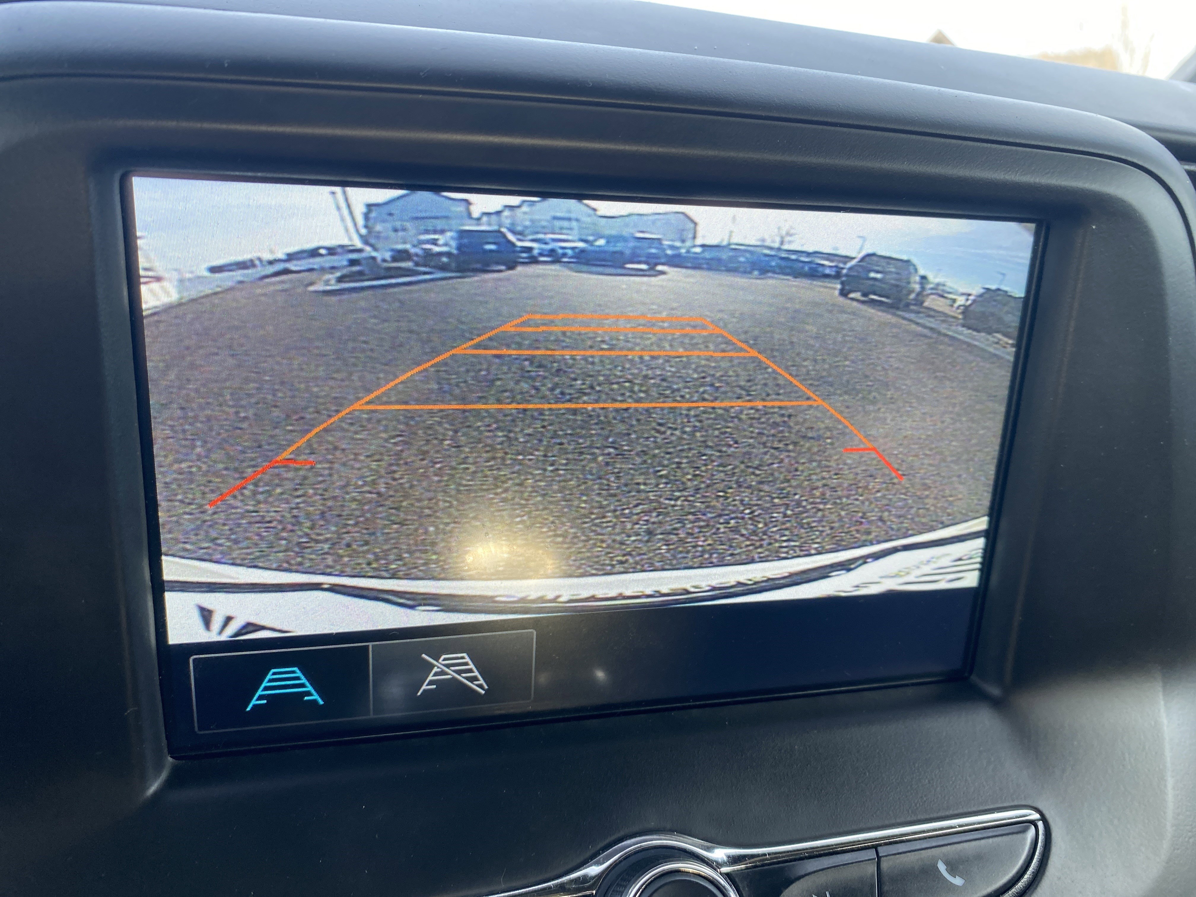 Used 2018 Chevrolet Camaro LT image 30