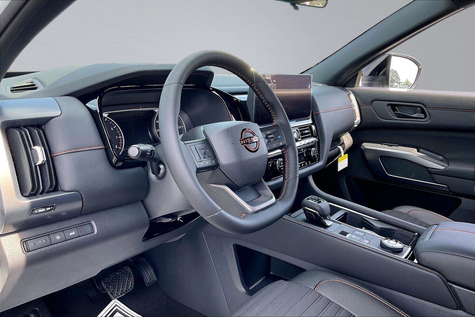 New 2026 Nissan Pathfinder Rock Creek image 7