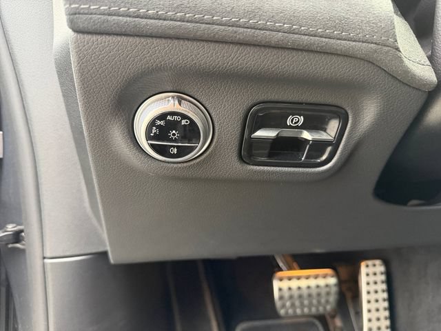 Used 2022 Mercedes-Benz EQS AMG 4MATIC image 34
