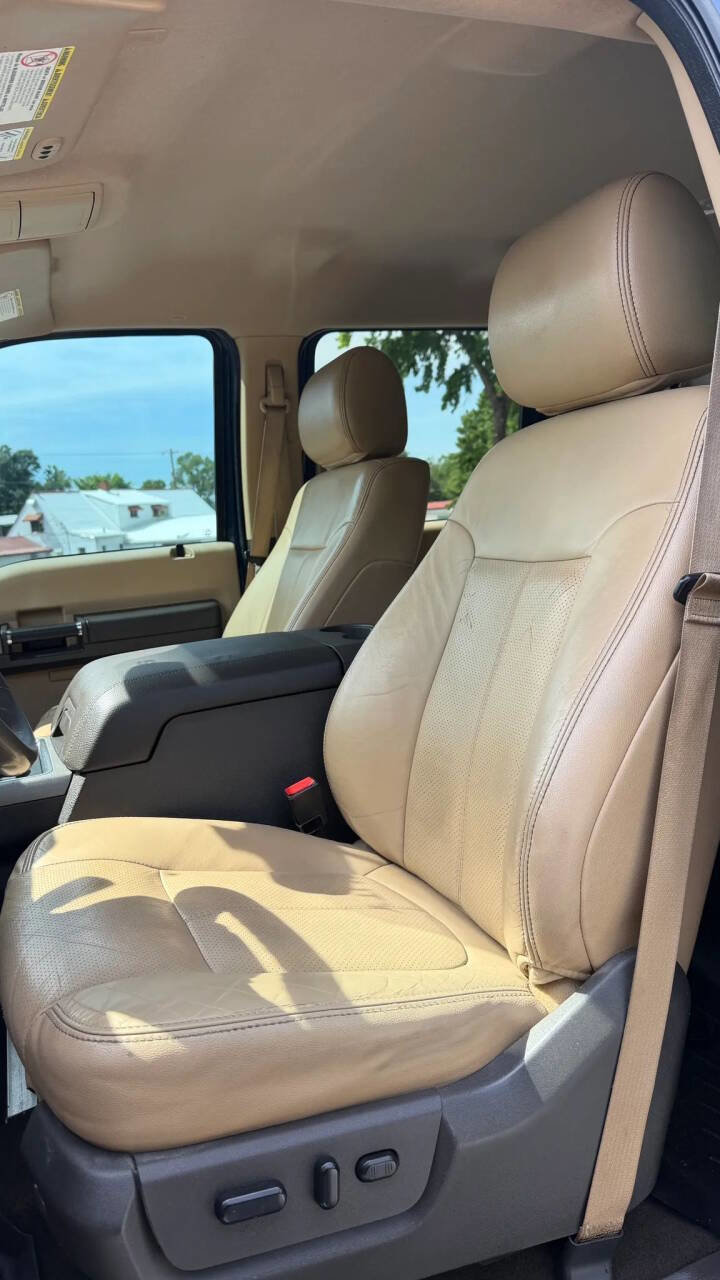 Used 2014 Ford F250 Lariat w/ Lariat Interior Package AWD/4WD image 15